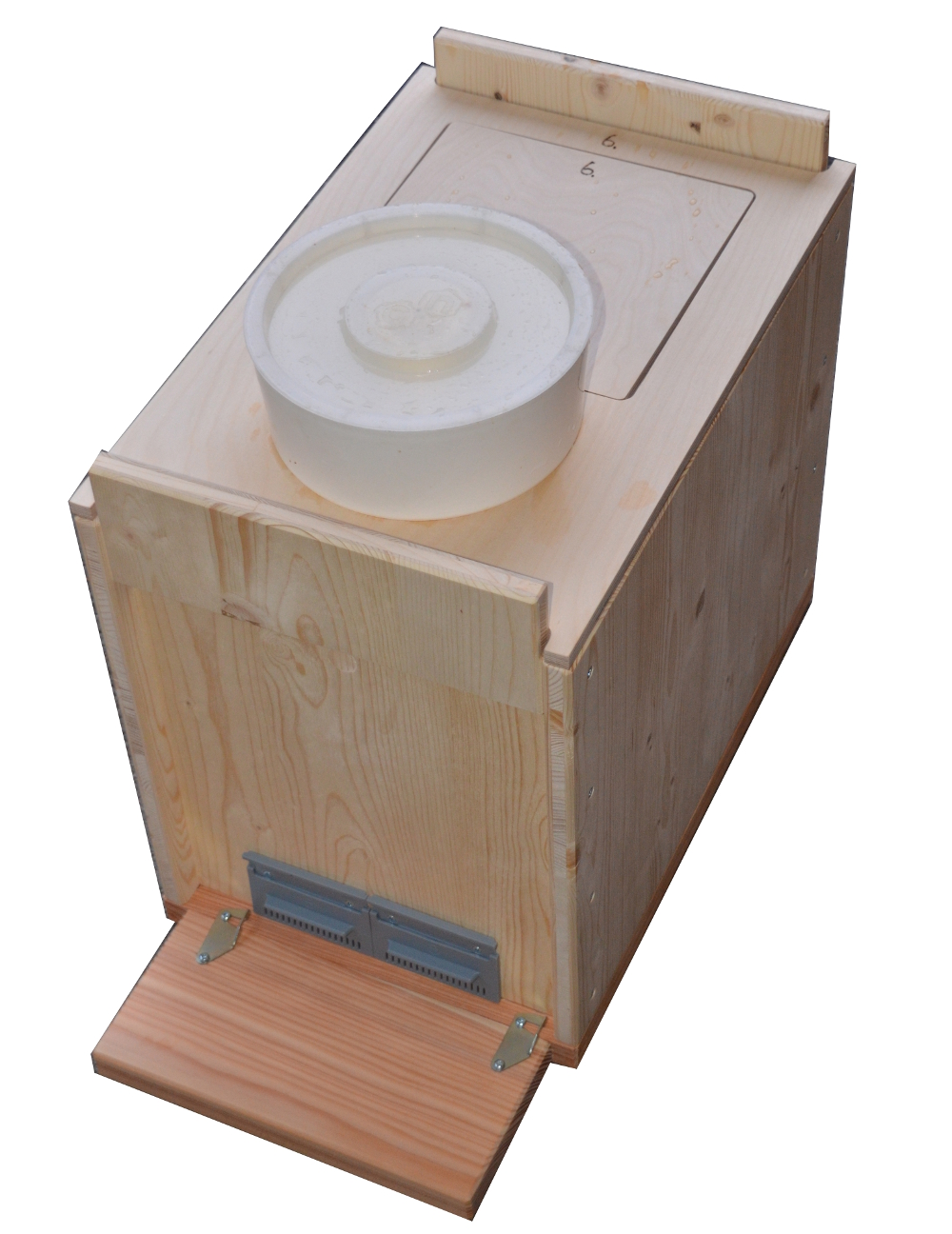 August 2013 Apigenia